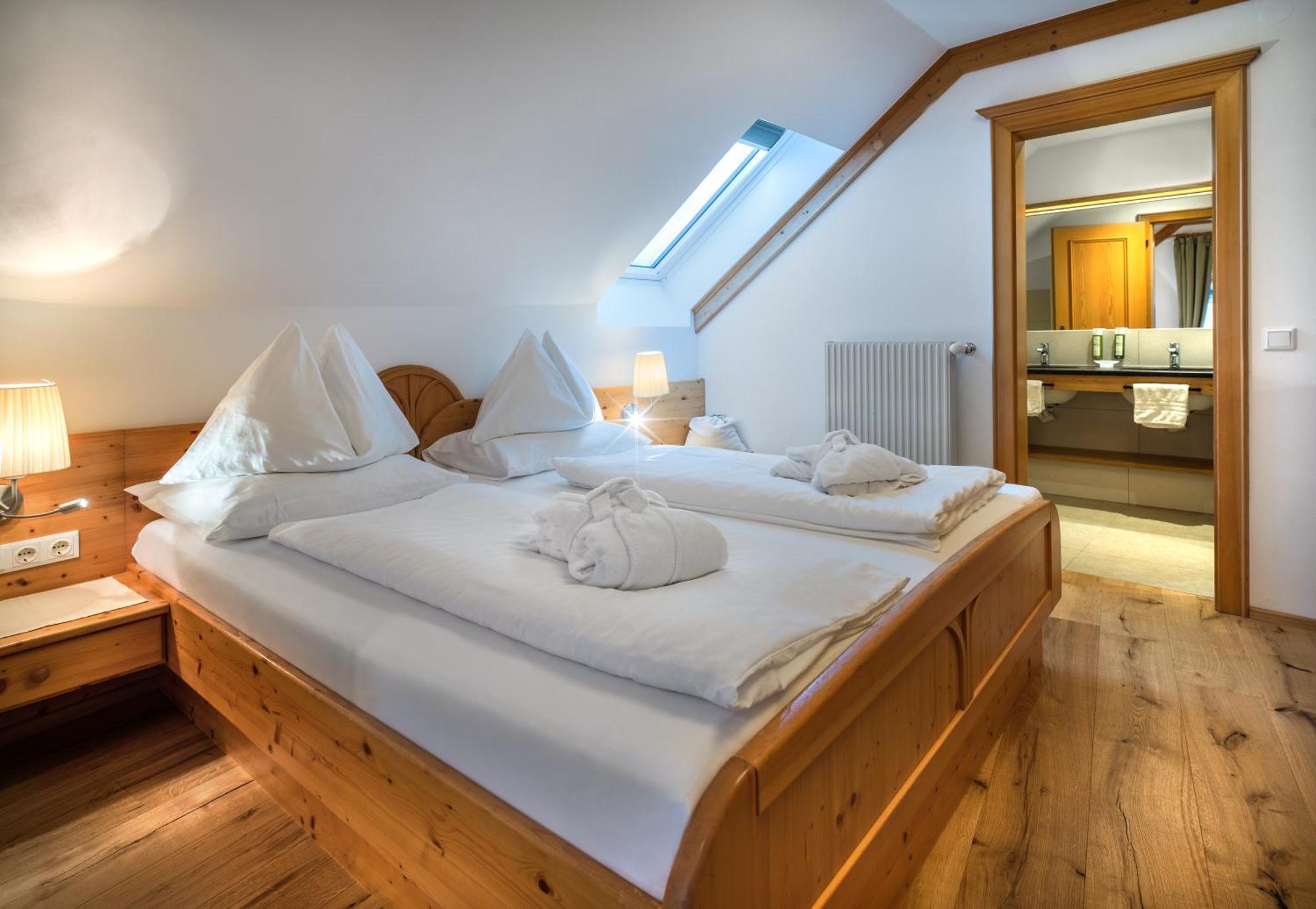 Hotel Haeuserl Im Wald Mariapfarr Dış mekan fotoğraf